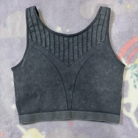 Freely Women’s Rose Seemless Low Support Sports Bra - Picture 4 of 8